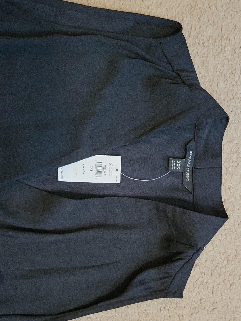 Banana Republic NWT Sleeveless Satin Wrap Top Washed Black XXS - Picture 2 of 6